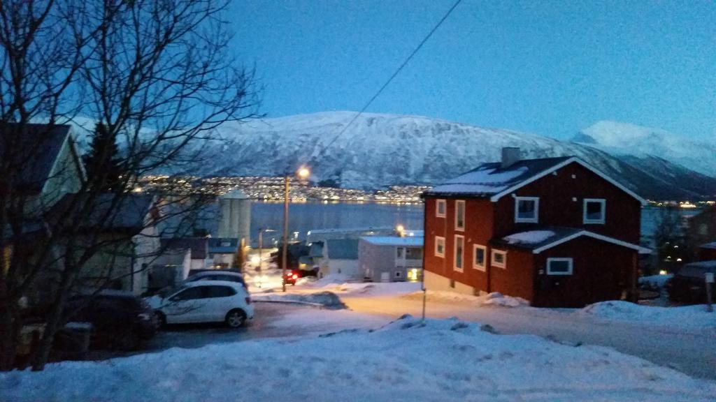 Arctic Eiendom Nord Apartment Tromso Exterior photo